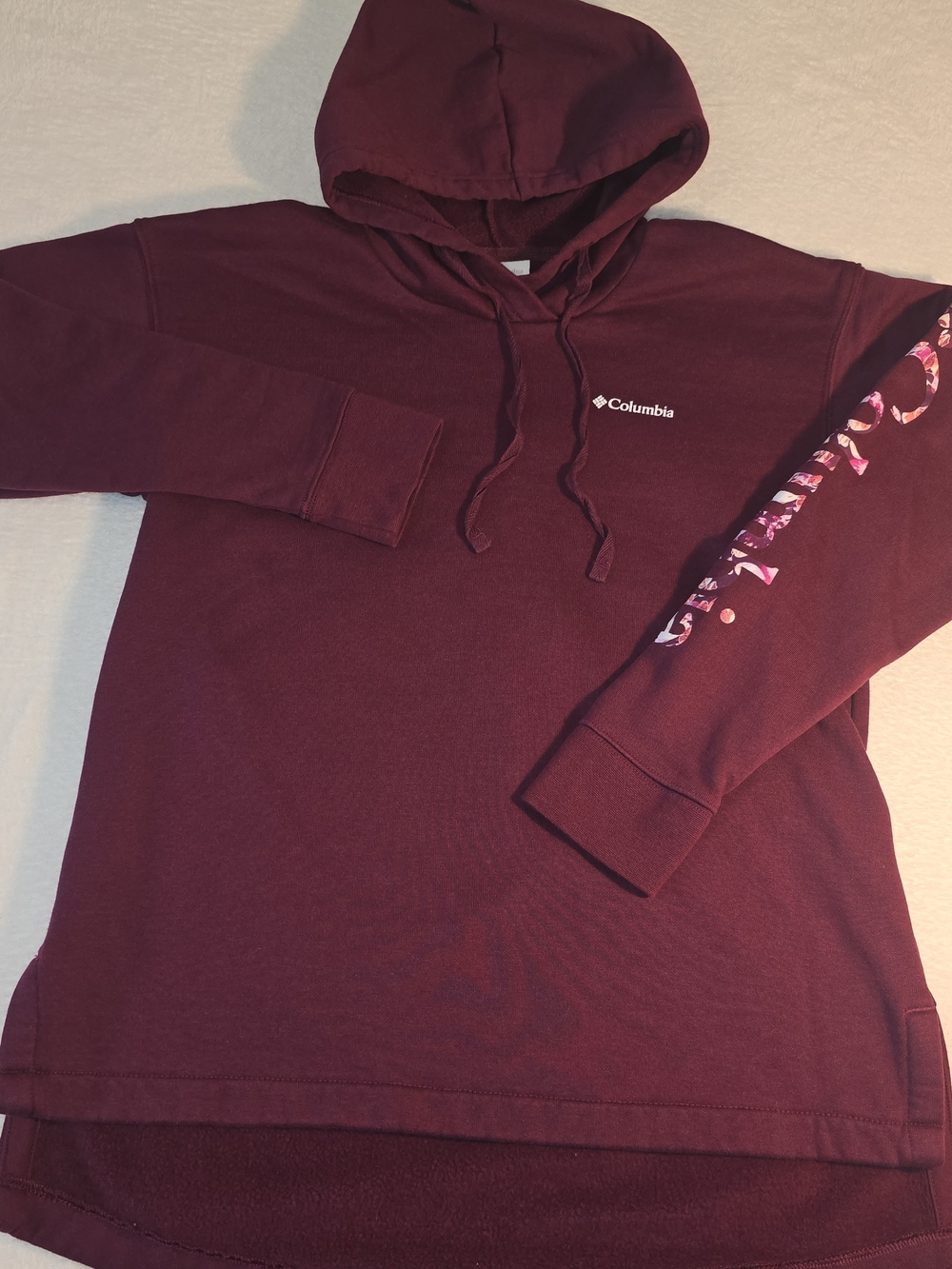 Columbia Hoodie Pullover Womens S Burgundy Logo Outdoor Hiking Camping Casual